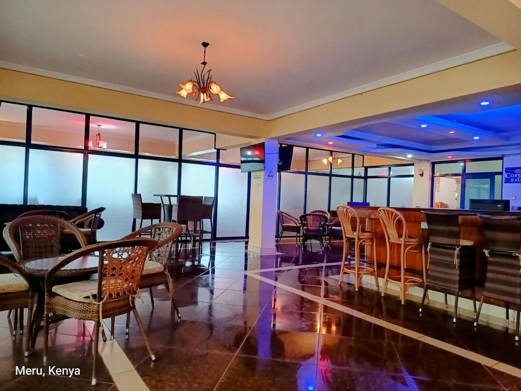 Meru Paramount Extérieur photo