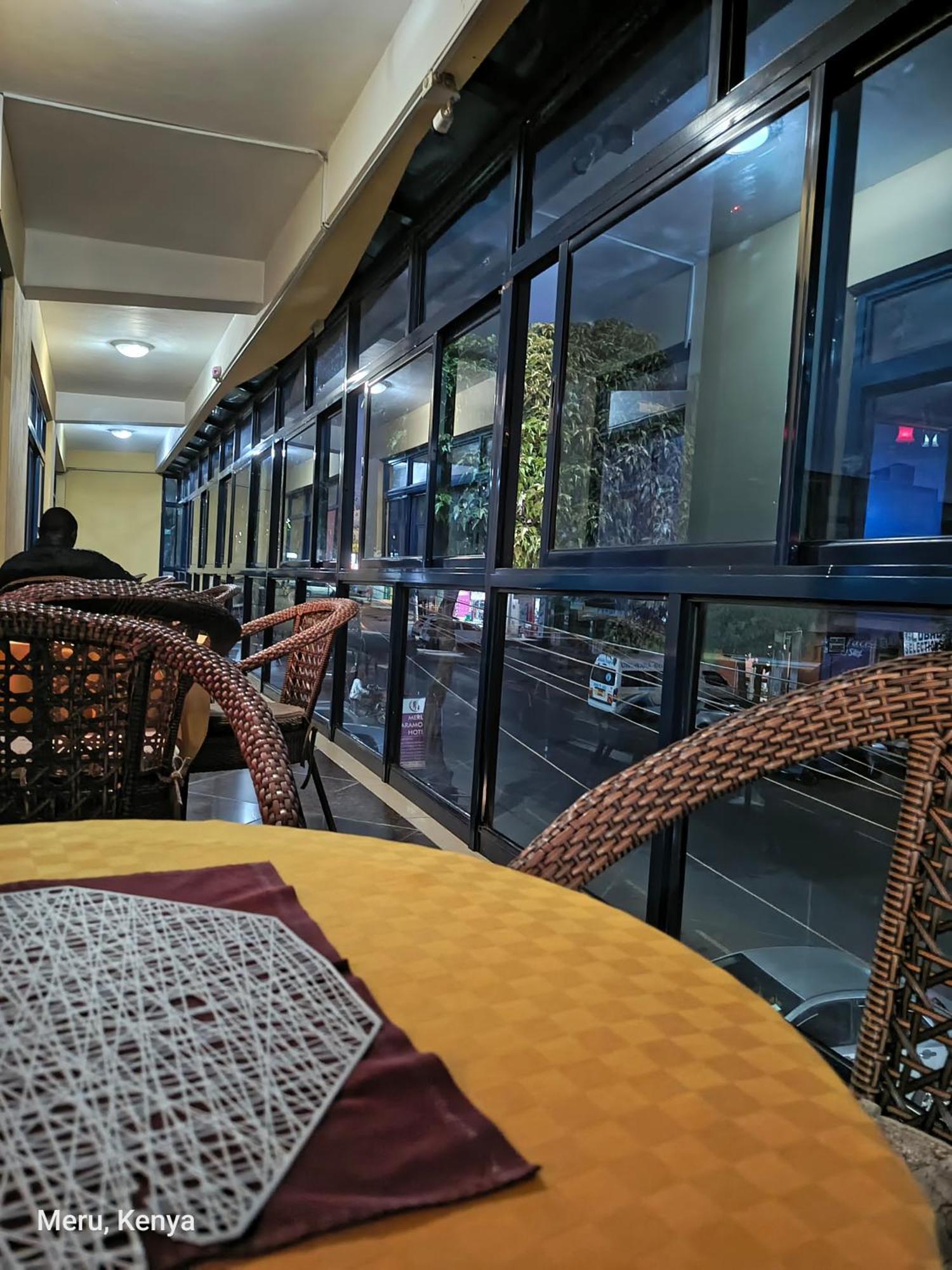 Meru Paramount Extérieur photo