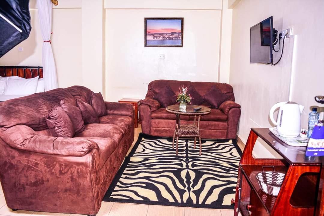 Meru Paramount Extérieur photo
