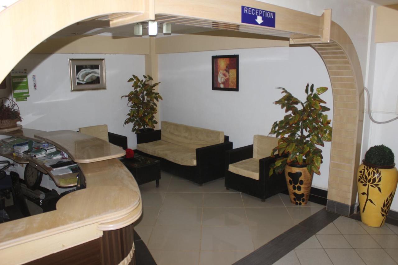 Meru Paramount Extérieur photo