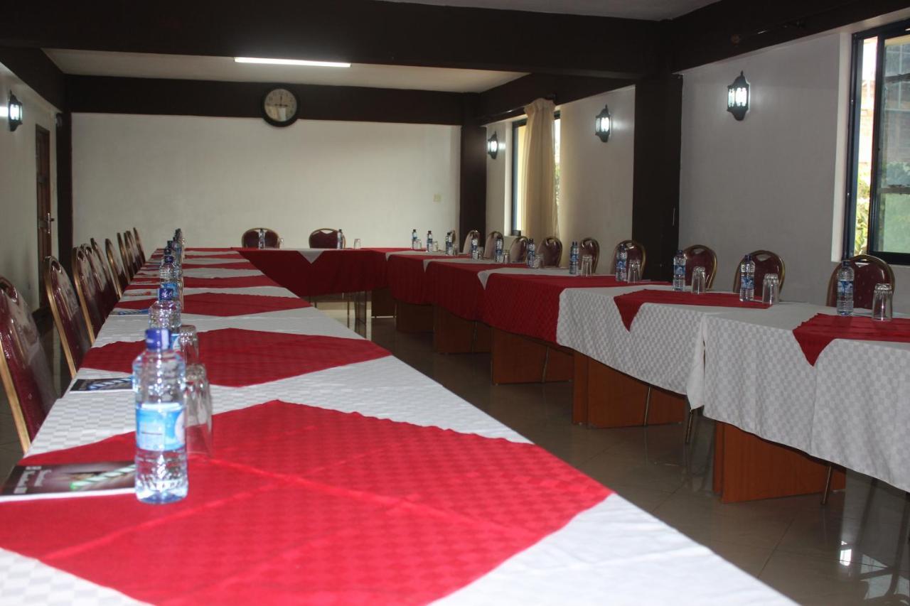 Meru Paramount Extérieur photo