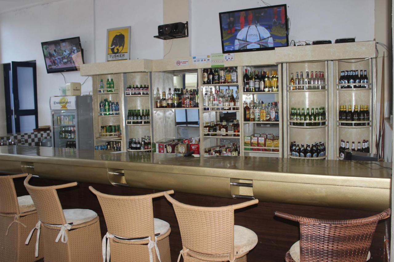 Meru Paramount Extérieur photo