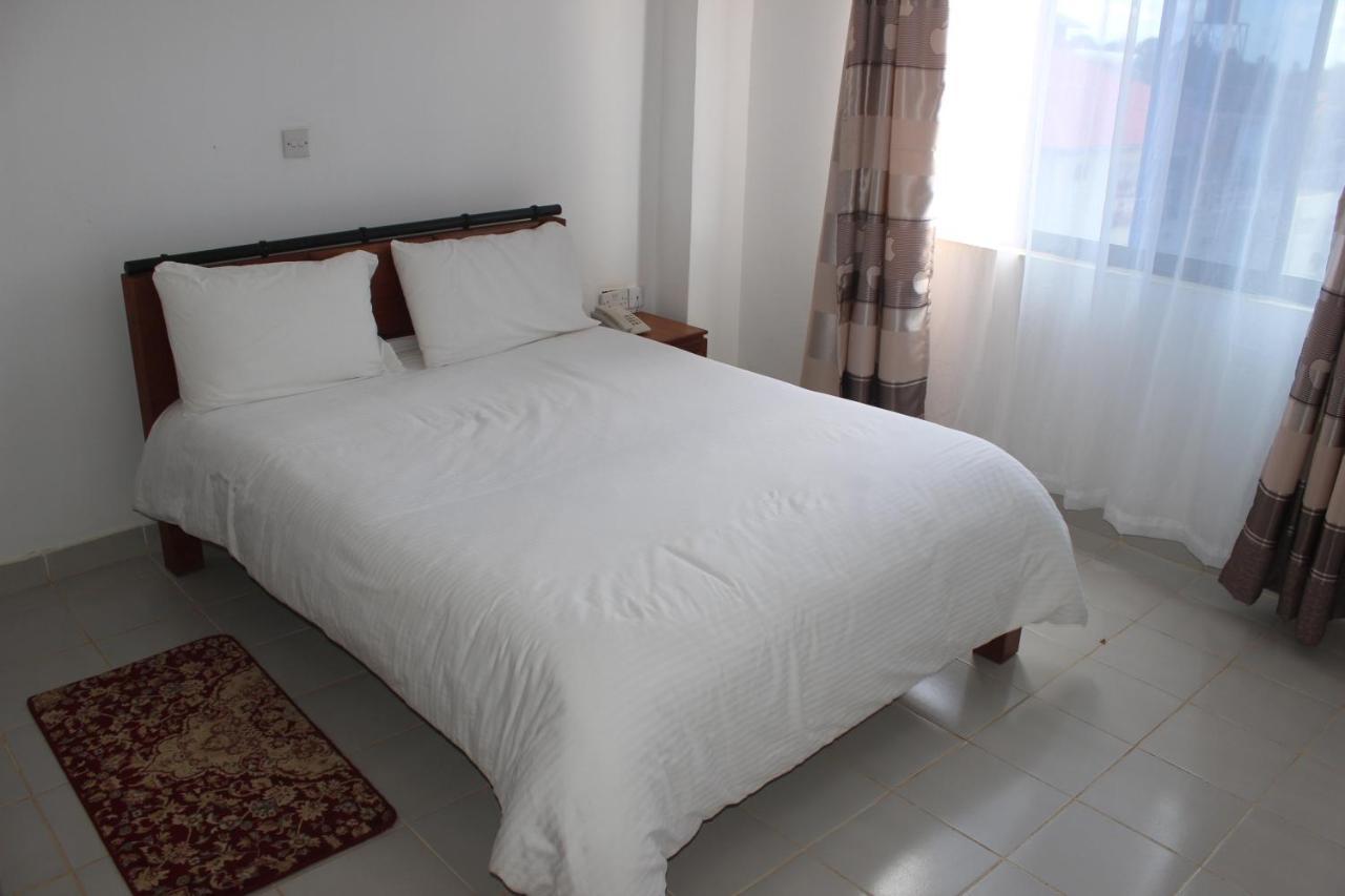 Meru Paramount Extérieur photo