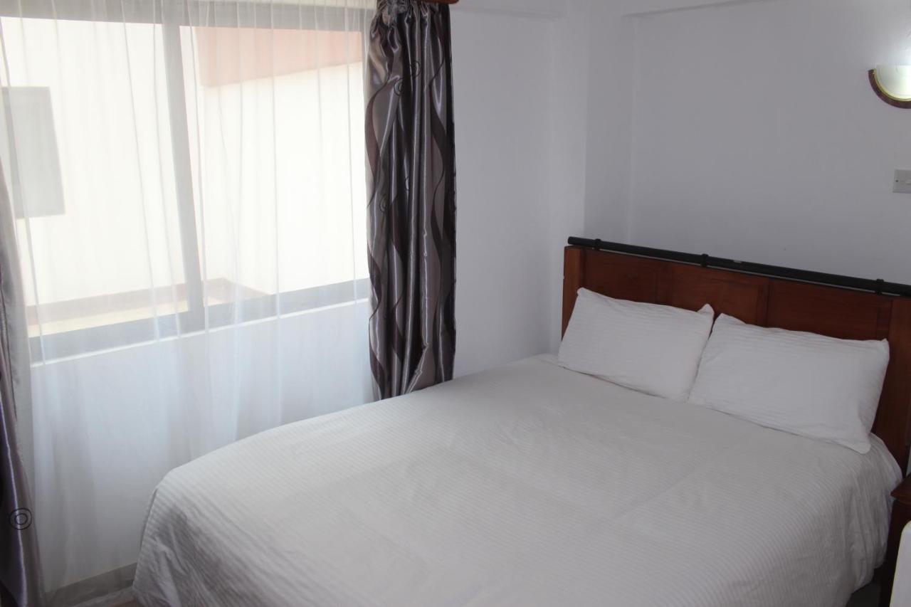 Meru Paramount Extérieur photo