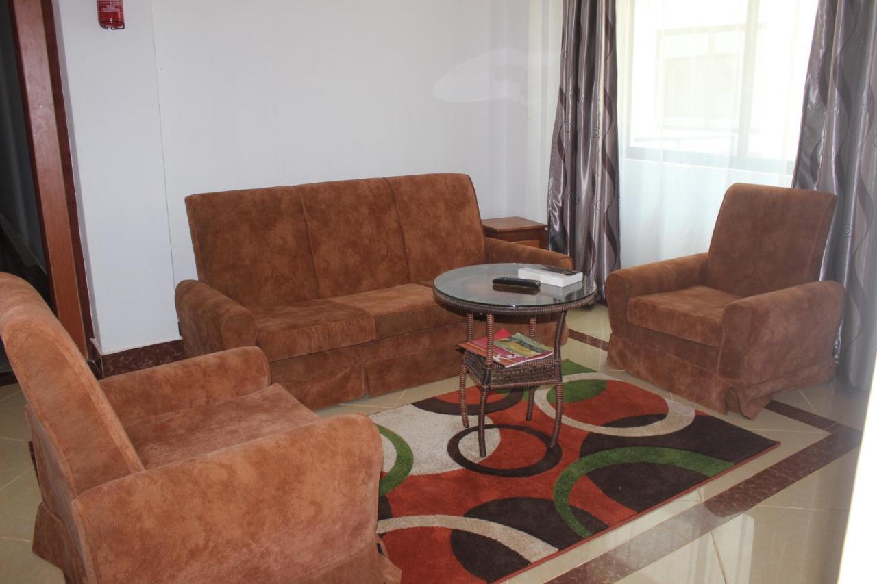 Meru Paramount Extérieur photo
